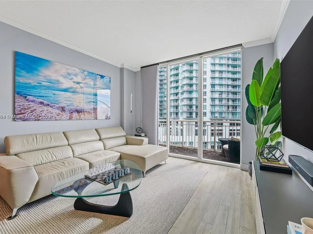 2000 N Bayshore Dr # 1606, Miami FL 33137