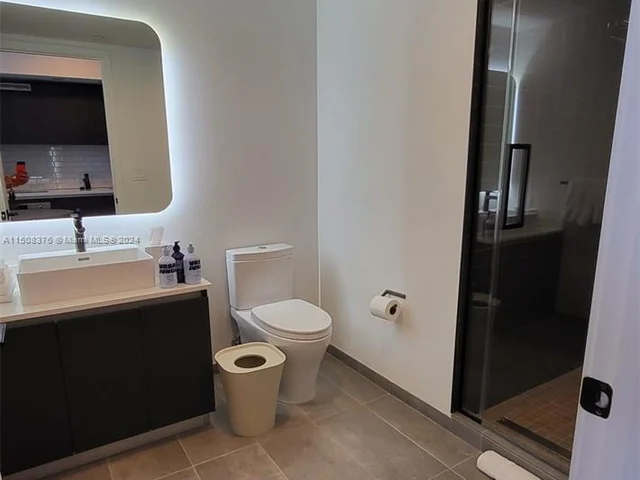 227 NE 2nd Street # 2907, Miami FL 33132