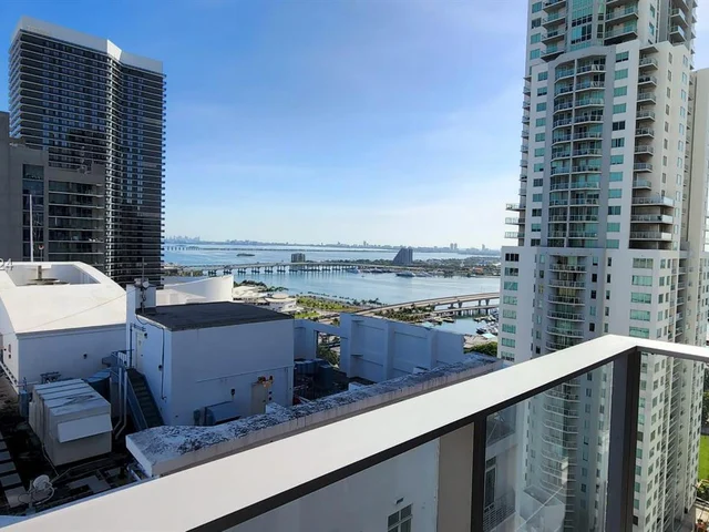 227 NE 2nd Street # 2907, Miami FL 33132