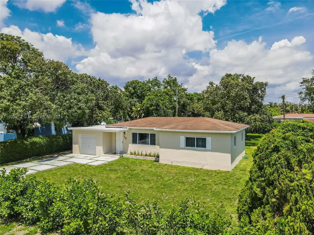 75 NW 144th St, Miami FL 33168