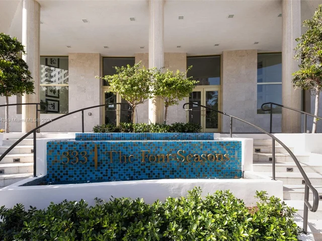 333 Sunset Dr # 104, Fort Lauderdale FL 33301