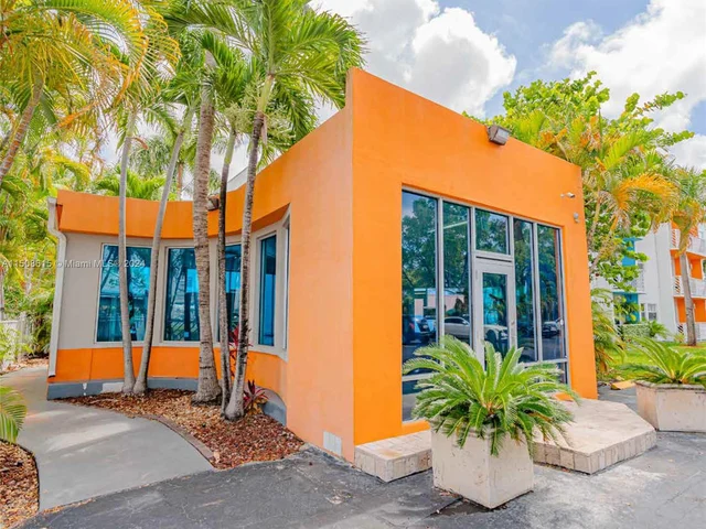 4335 NW South Tamiami Canal Dr # 107, Miami FL 33126