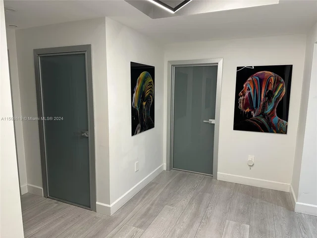 3330 NE 190th St # 912, Aventura FL 33180