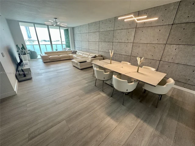 3330 NE 190th St # 912, Aventura FL 33180