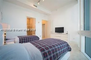 16001 Collins Ave # 4201, Sunny Isles Beach FL 33160