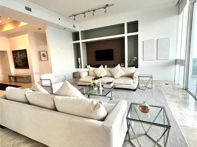 16001 Collins Ave # 4201, Sunny Isles Beach FL 33160