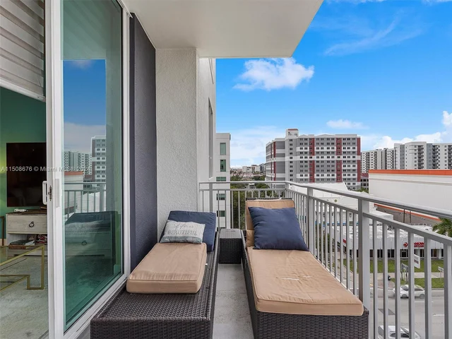 2275 Biscayne Blvd # 701, Miami FL 33137