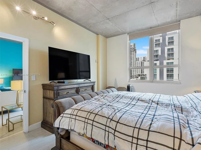 2275 Biscayne Blvd # 701, Miami FL 33137