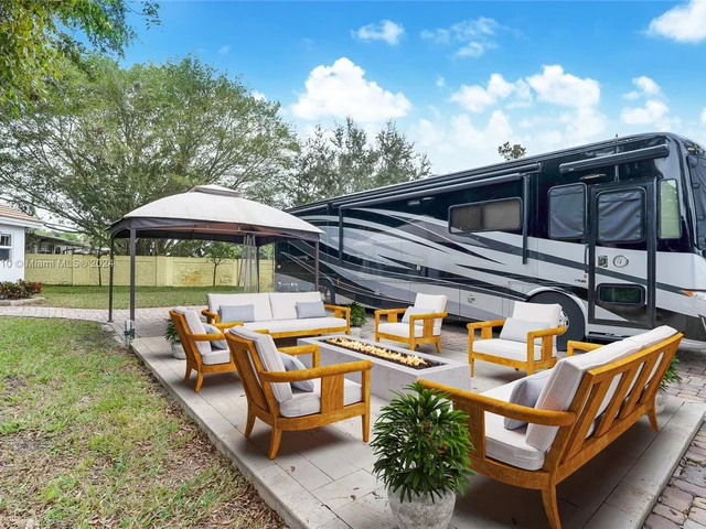 73 S Cortez Dr # 73, Margate FL 33068