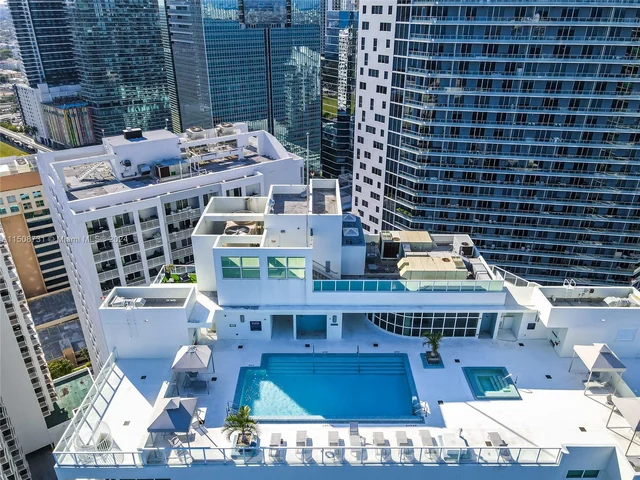 218 SE 14th St # 1904, Miami FL 33131