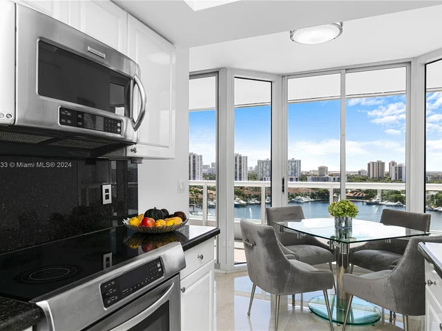 21205 Yacht Club Dr # 1507, Aventura FL 33180