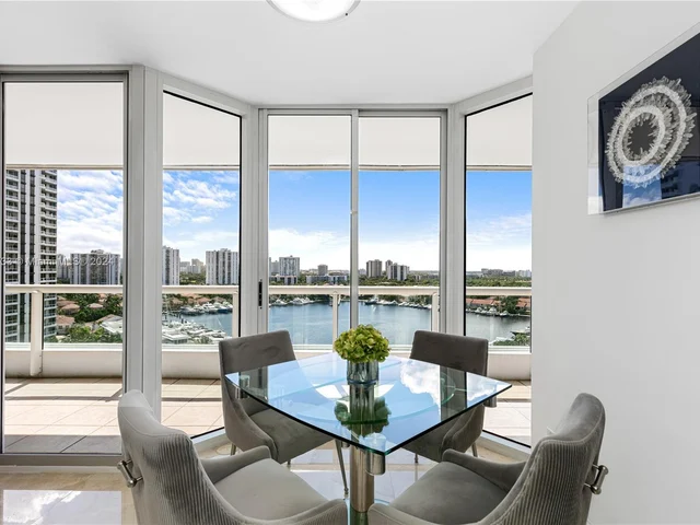 21205 Yacht Club Dr # 1507, Aventura FL 33180