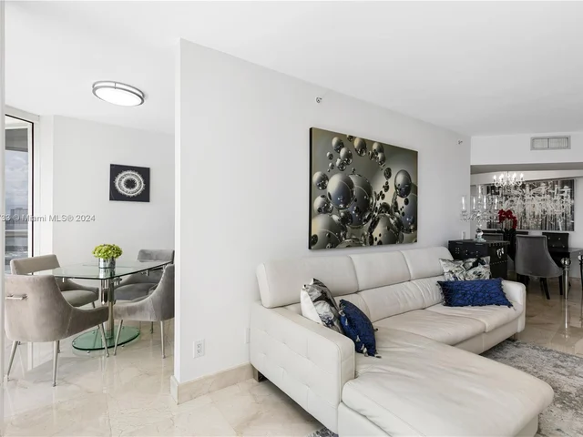 21205 Yacht Club Dr # 1507, Aventura FL 33180