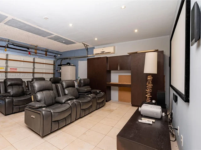 14210 SW 116th Ter, Miami FL 33186