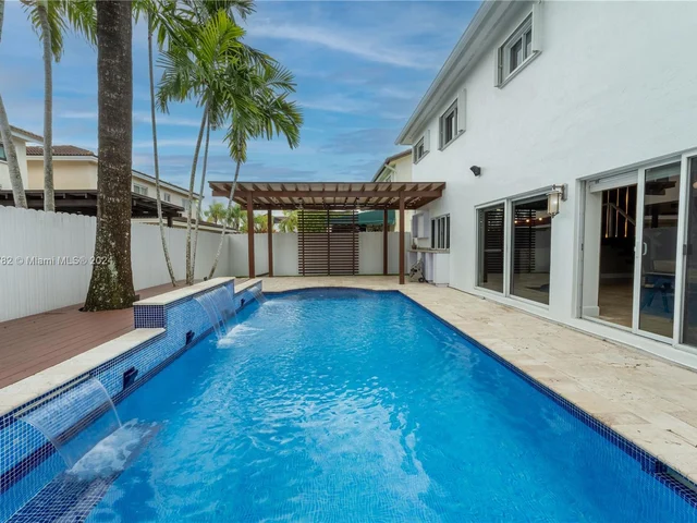 14210 SW 116th Ter, Miami FL 33186