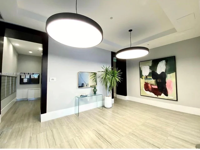 140 S Dixie Hwy # 706, Hollywood FL 33020