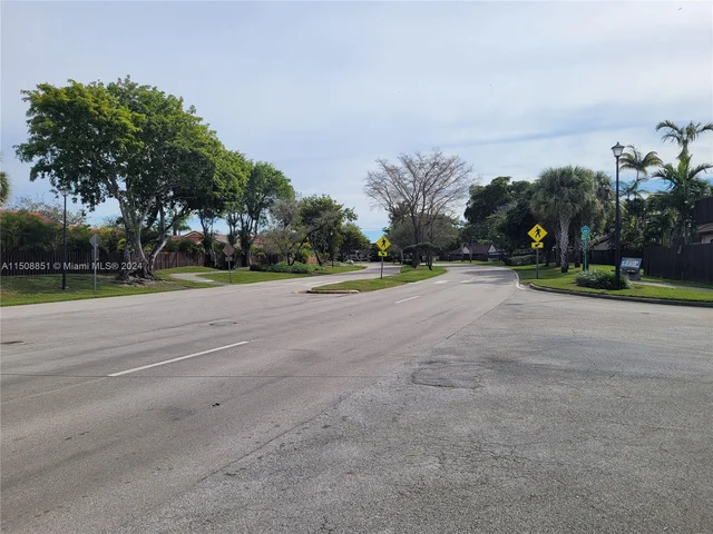 15252 SW 46th Ln # 68, Miami FL 33185