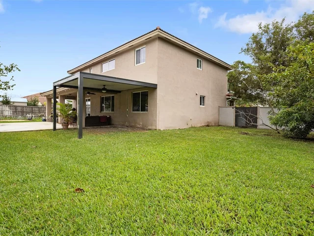 12981 SW 221st St, Miami FL 33170