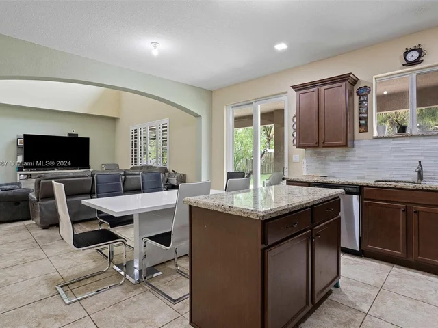 12981 SW 221st St, Miami FL 33170