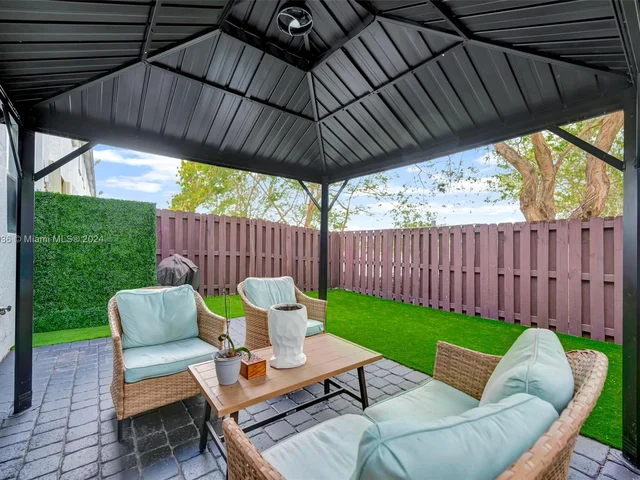 11251 NW 88th Ter # 11251, Doral FL 33178