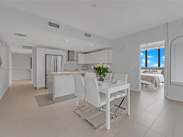 1600 NE 1st Ave # 2916, Miami FL 33132