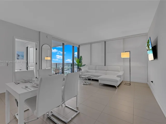 1600 NE 1st Ave # 2916, Miami FL 33132