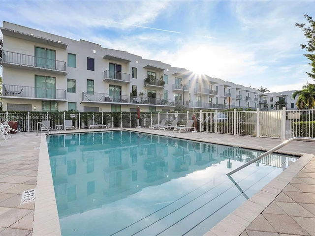 2100 Van Buren St # 102, Hollywood FL 33020