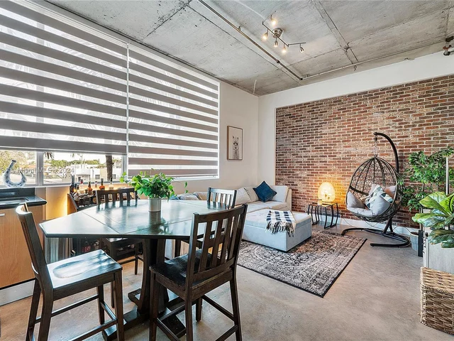 2100 Van Buren St # 102, Hollywood FL 33020