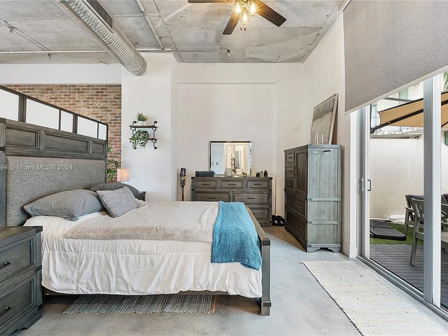 2100 Van Buren St # 102, Hollywood FL 33020