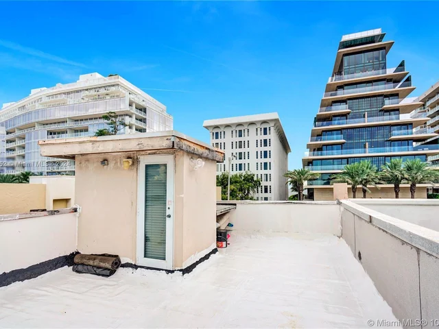 8962 Collins Ave # 1, Surfside FL 33154