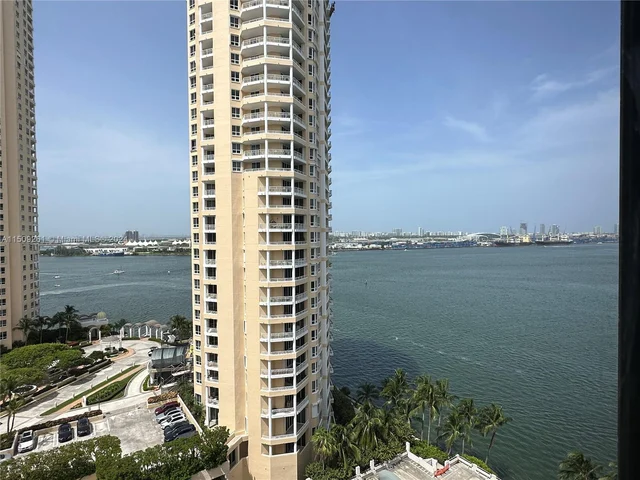 540 Brickell Key Dr # 1816, Miami FL 33131