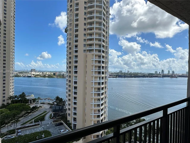 540 Brickell Key Dr # 1816, Miami FL 33131