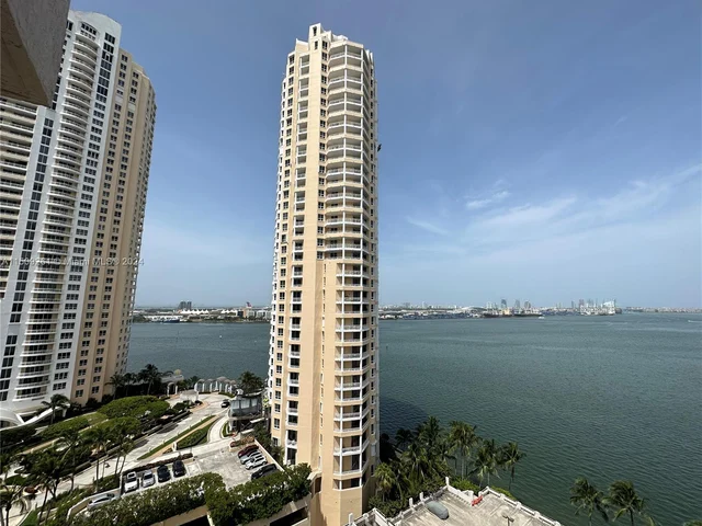 540 Brickell Key Dr # 1816, Miami FL 33131