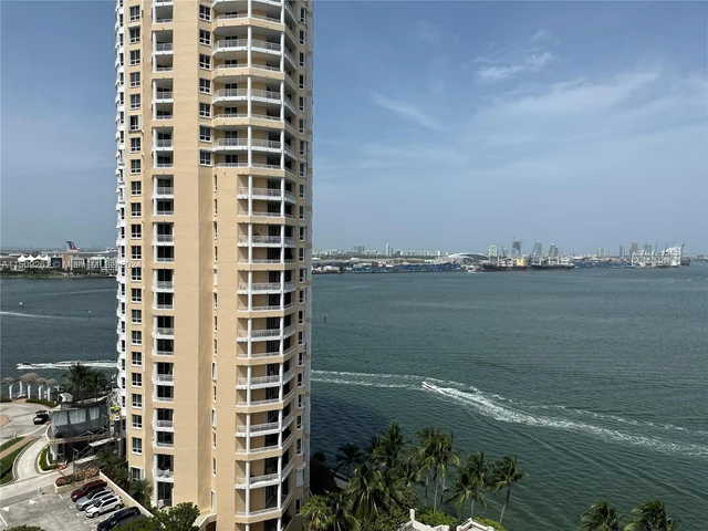 540 Brickell Key Dr # 1816, Miami FL 33131