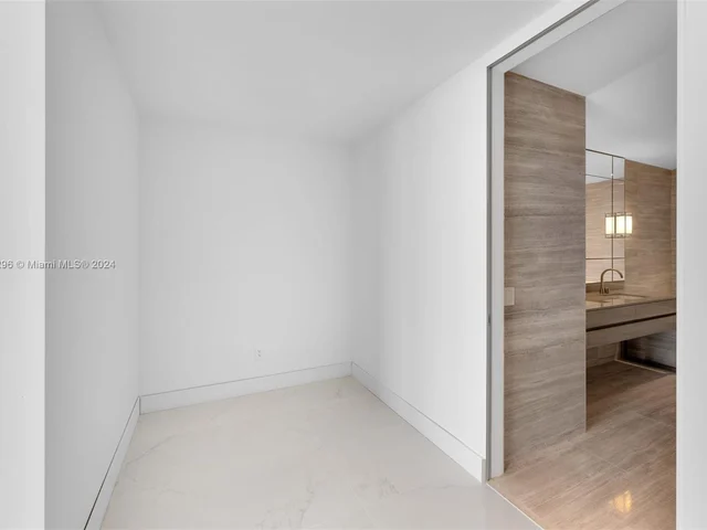 18975 Collins Ave # 1904, Sunny Isles Beach FL 33160