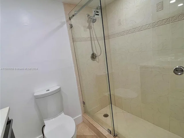 6770 Indian Creek Dr # 10D, Miami Beach FL 33141