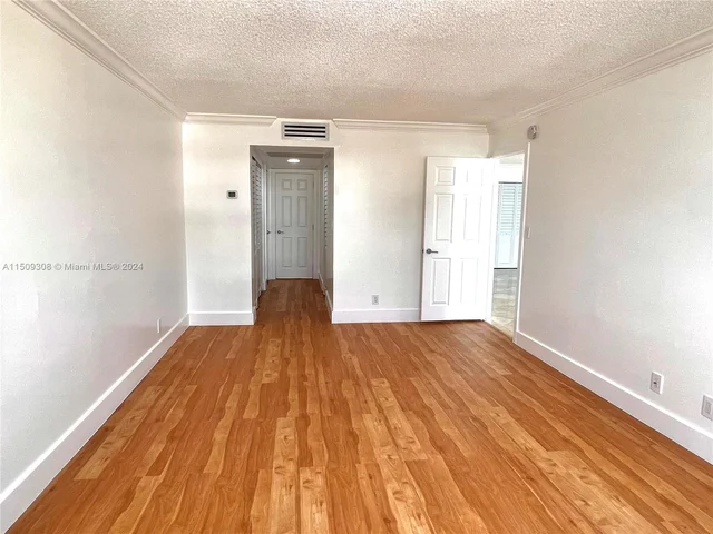 6770 Indian Creek Dr # 10D, Miami Beach FL 33141