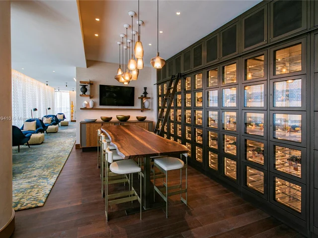 18501 Collins Ave # 4903, Sunny Isles Beach FL 33160