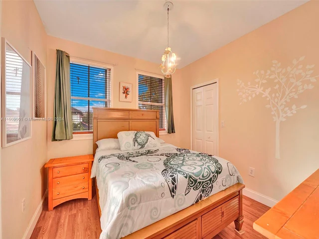 7971 SW 164th Ave, Miami FL 33193