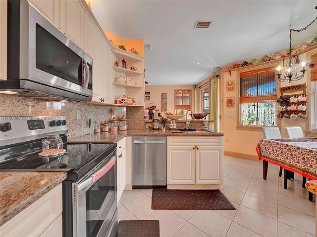 7971 SW 164th Ave, Miami FL 33193