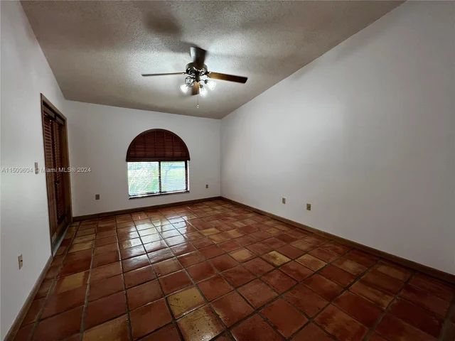 15021 SW 144th Ct, Miami FL 33186