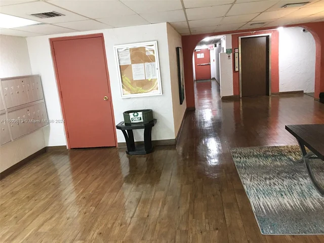 3002 NE 5th Ter # B, Wilton Manors FL 33334