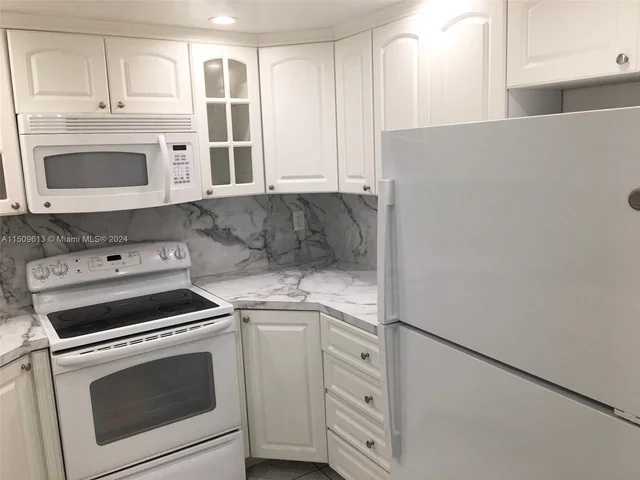 3002 NE 5th Ter # B, Wilton Manors FL 33334