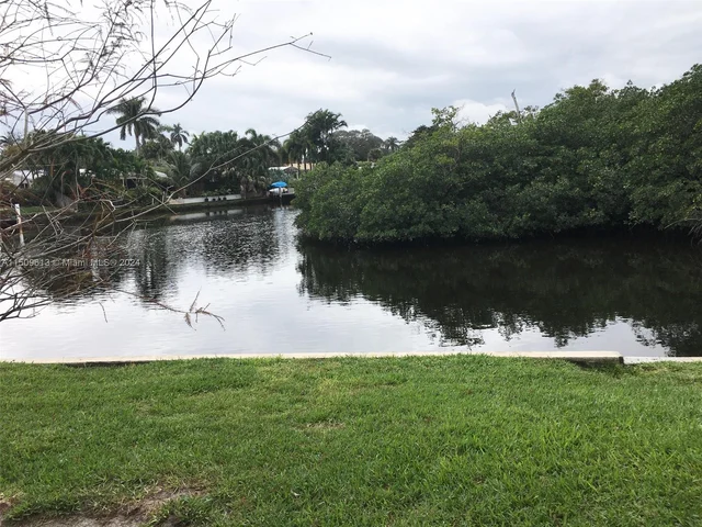 3002 NE 5th Ter # B, Wilton Manors FL 33334