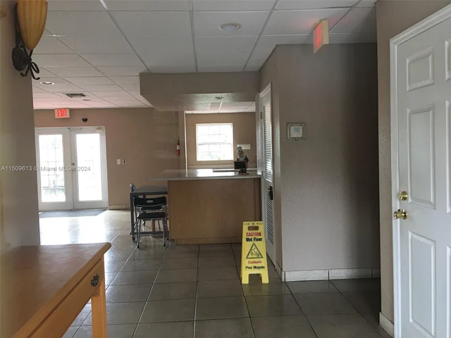 3002 NE 5th Ter # B, Wilton Manors FL 33334