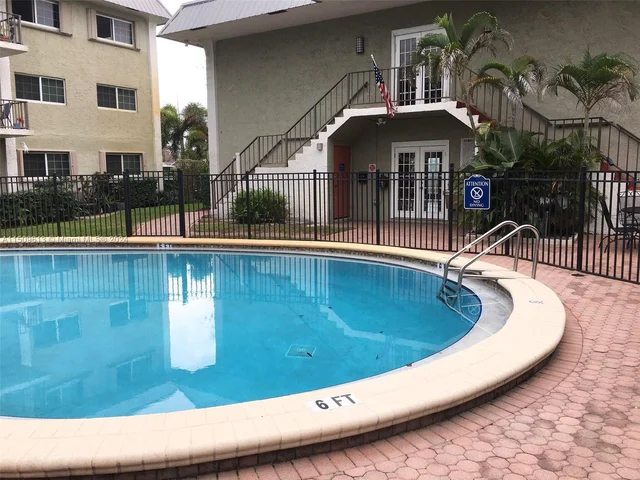 3002 NE 5th Ter # B, Wilton Manors FL 33334