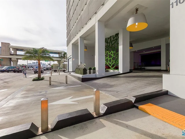 1100 Biscayne Blvd # 1603, Miami FL 33132