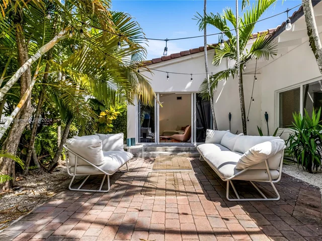 7630-B NE 8th Ave -B, Miami FL 33138