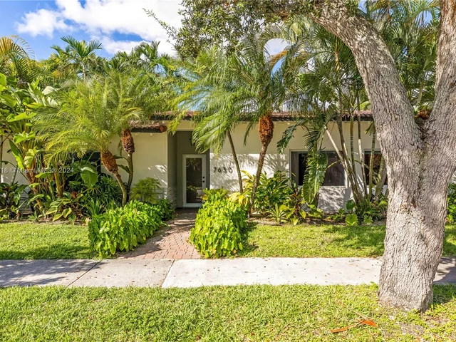 7630-B NE 8th Ave -B, Miami FL 33138