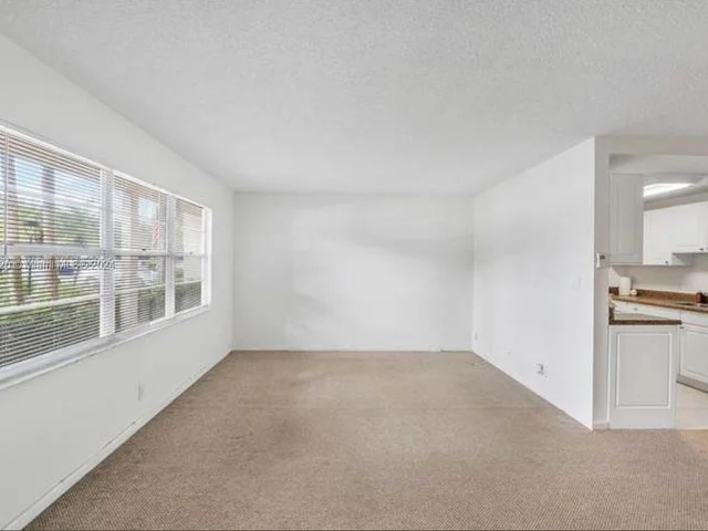 2405 Antigua Circle # K1, Coconut Creek FL 33066